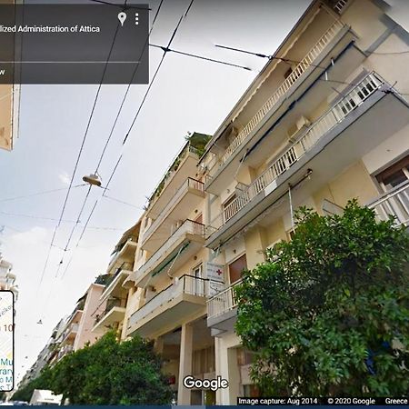 Pretty Rooms In Gold And Blue Apartment In Safe Central Area Atenas Exterior foto